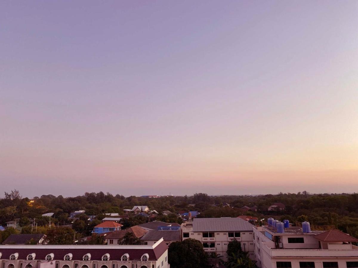 Prinn Hotel Rayong Exterior foto